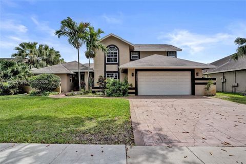 Photo of 5832 SW 88th Ter, Cooper City, FL 33328 (MLS # A11989032)