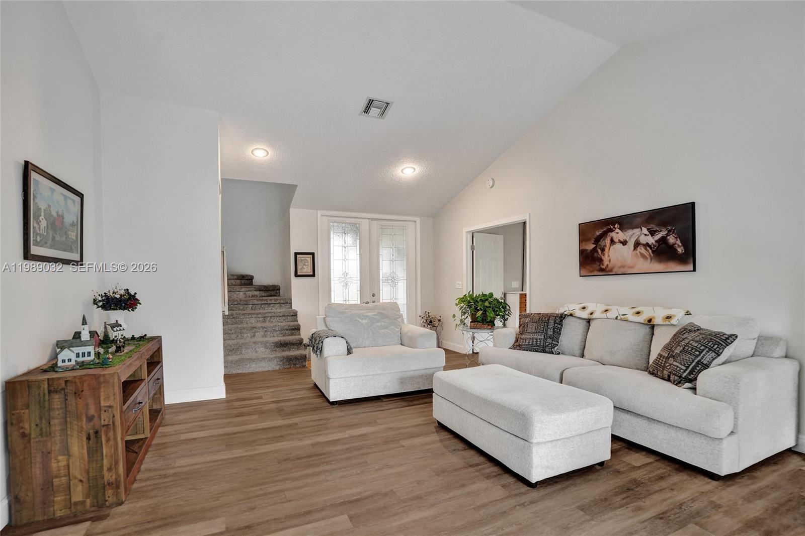 COUNTRY ADDRESS ENCORE - Residential