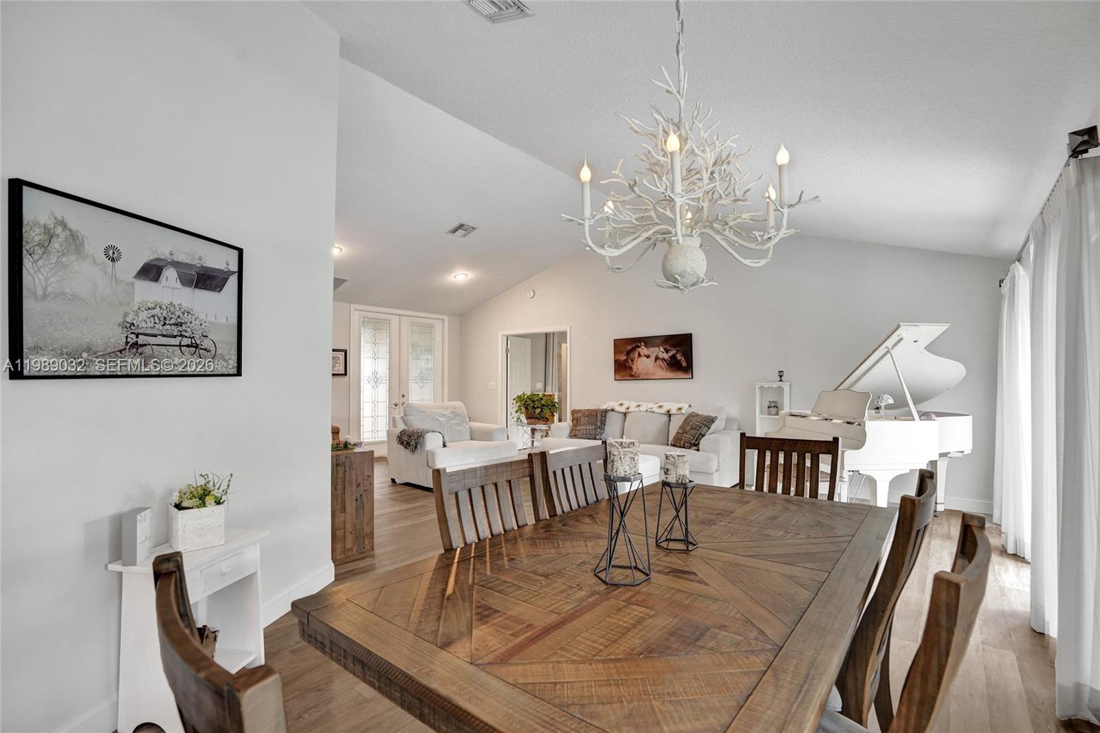 COUNTRY ADDRESS ENCORE - Residential