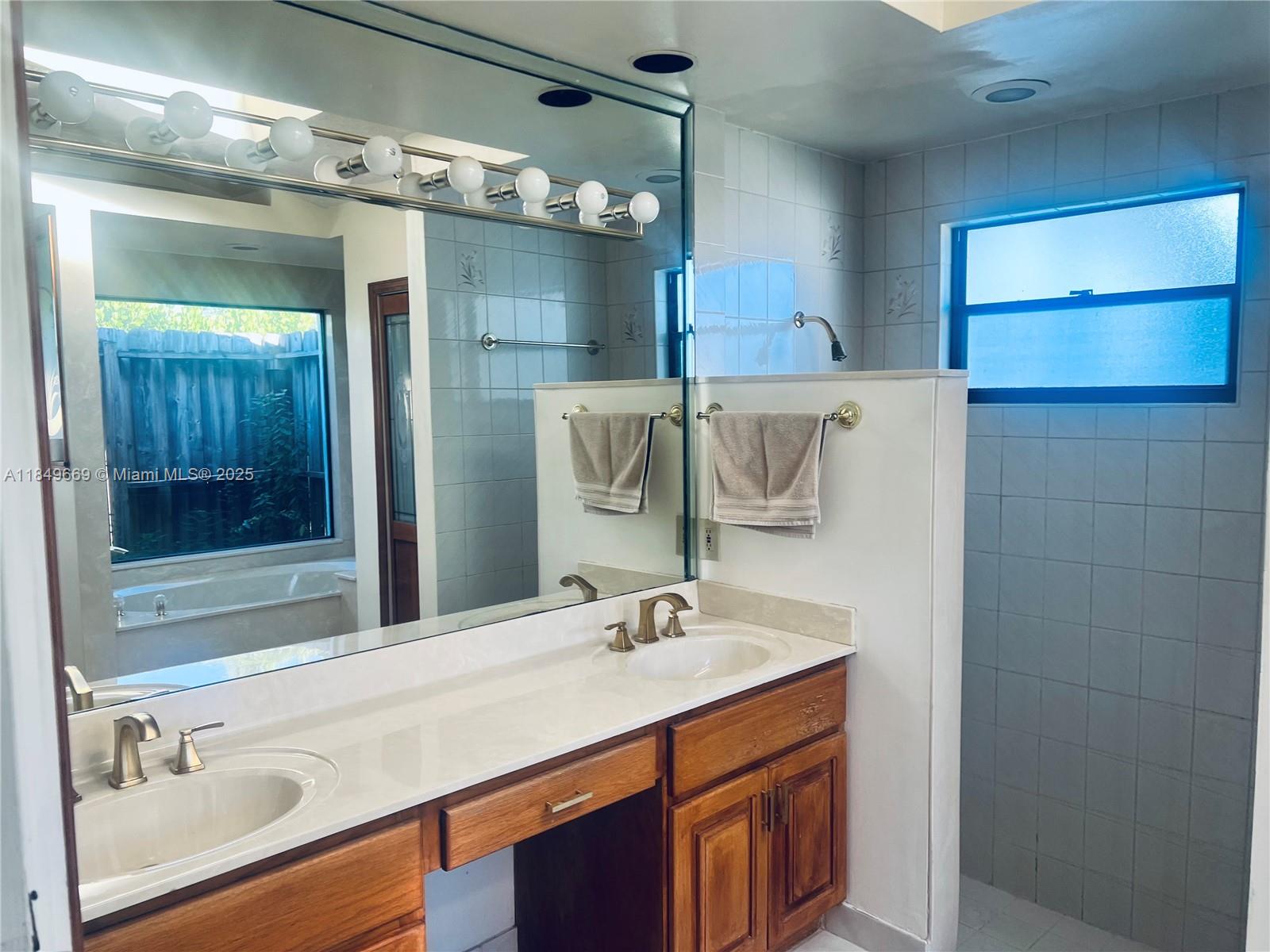 COOPER COLONY ESTATES - Residential