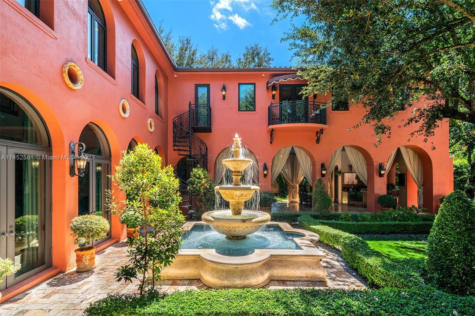 HALLMARK HEIGHTS ESTATES - Residential