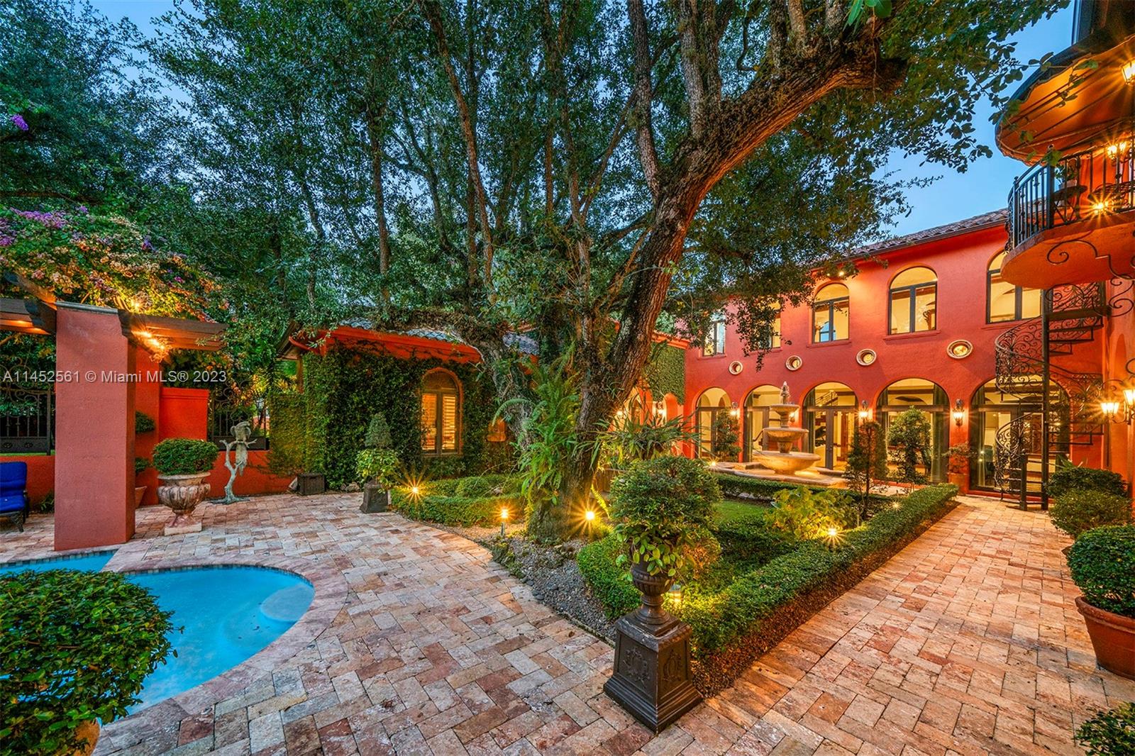 HALLMARK HEIGHTS ESTATES - Residential