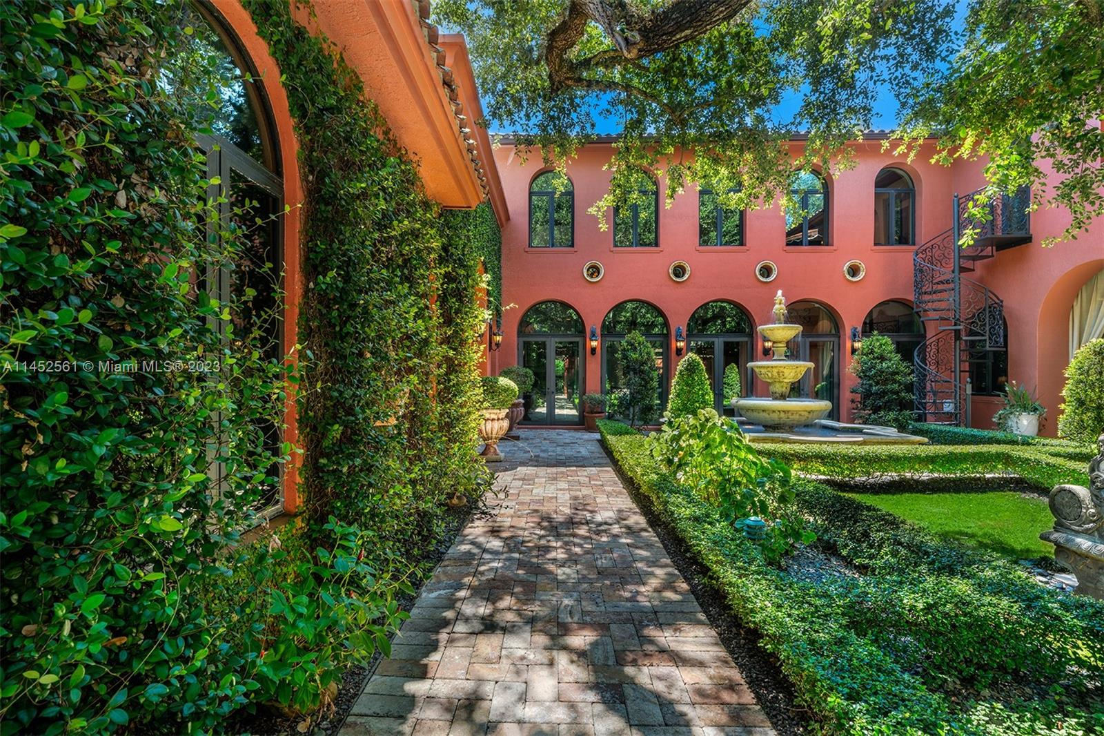 HALLMARK HEIGHTS ESTATES - Residential