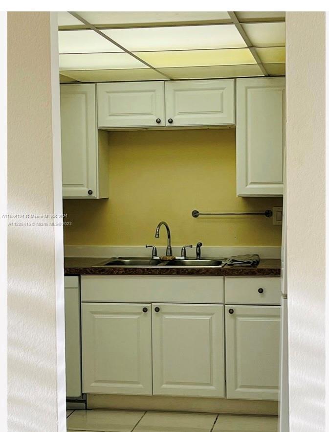 CHELSEA BAYVIEW CONDO - Residential