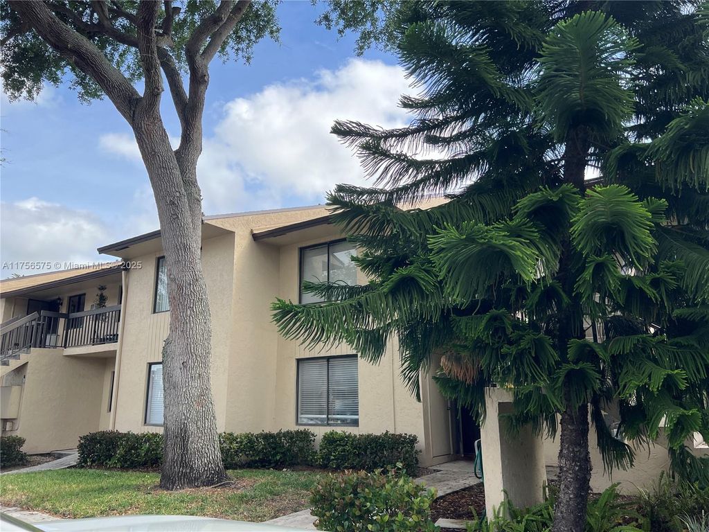 Photo of 21954 Tidewater Ter #107, Boca Raton, FL 33433 (MLS # A11756575)