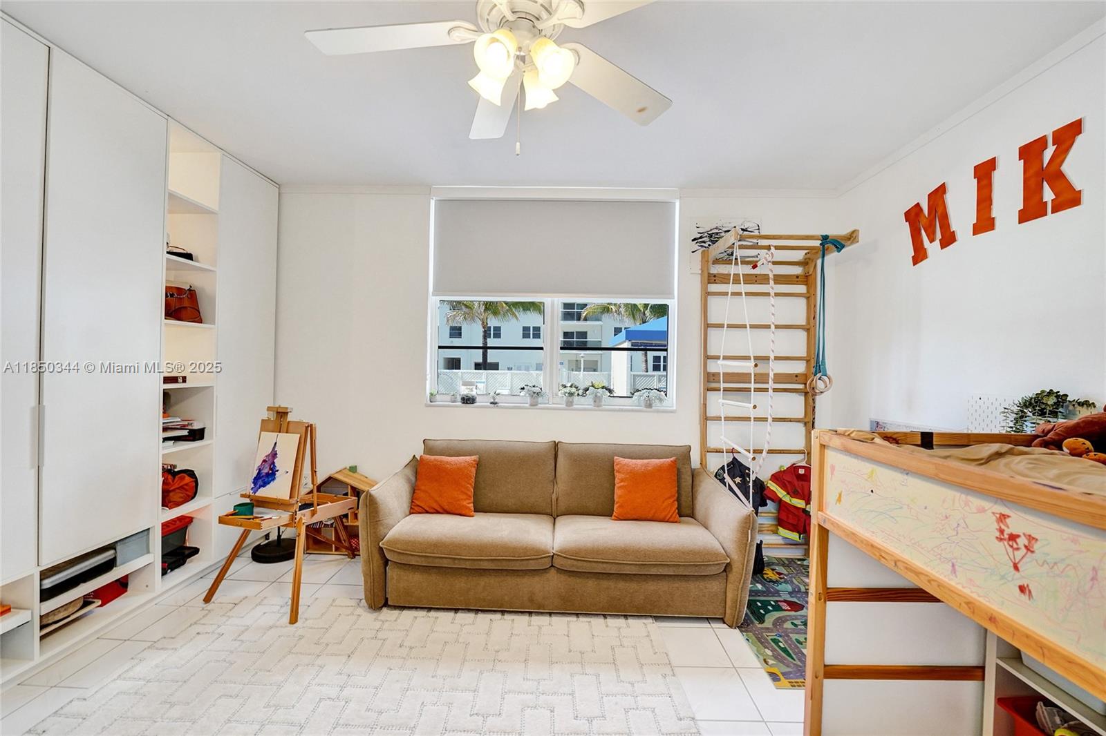 WELLINGTON TOWERS CONDO - Residential