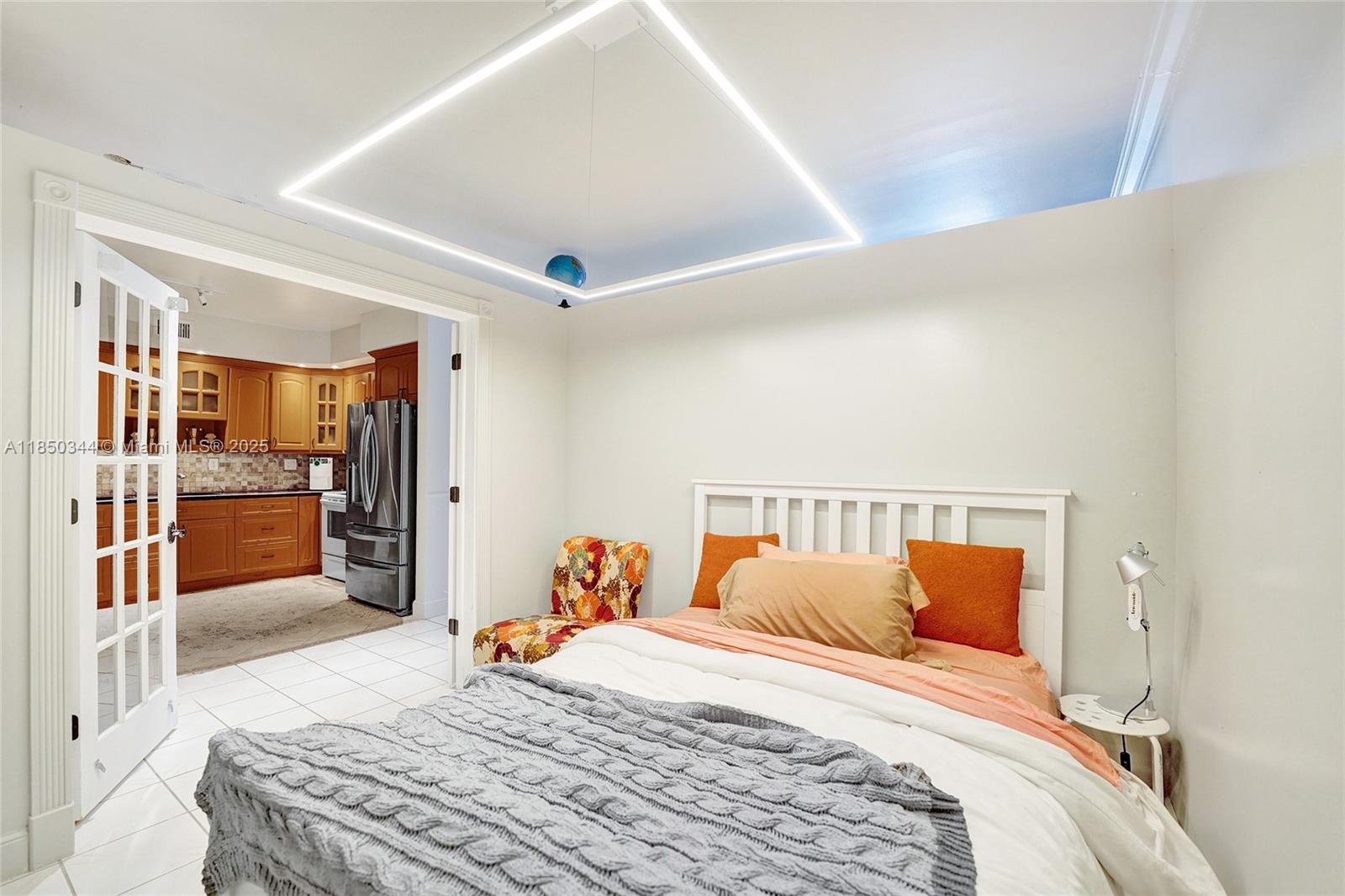 WELLINGTON TOWERS CONDO - Residential