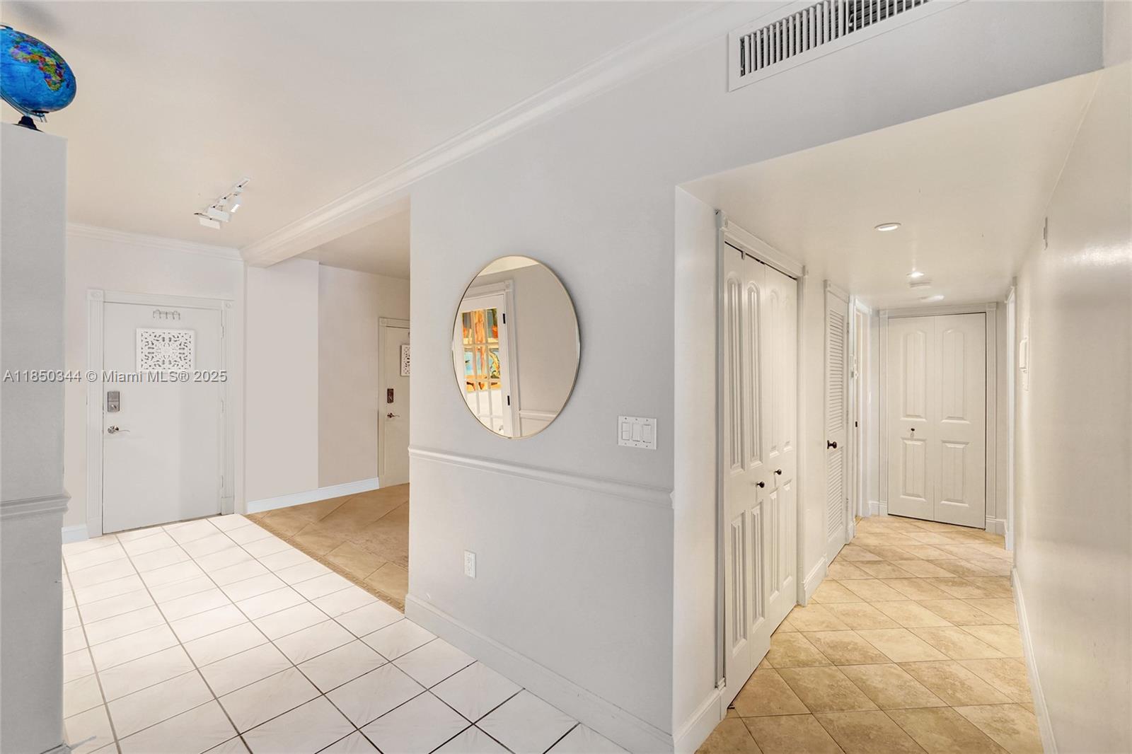 WELLINGTON TOWERS CONDO - Residential