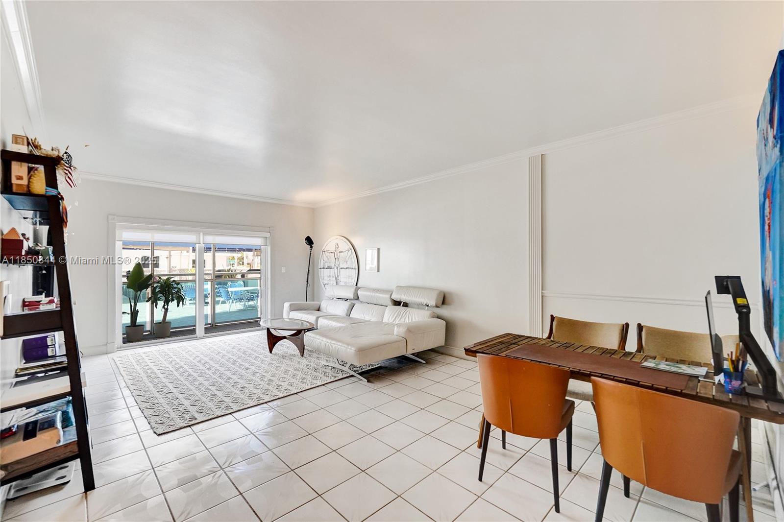 WELLINGTON TOWERS CONDO - Residential