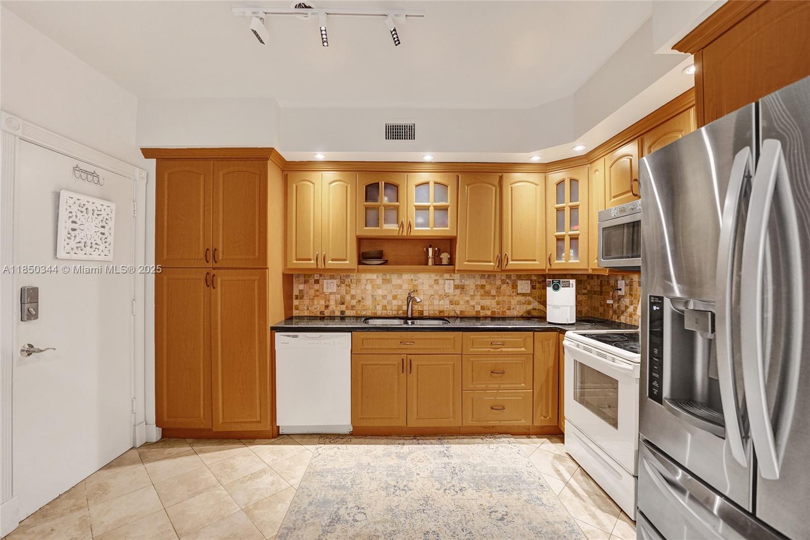 1701 S Ocean Dr 105