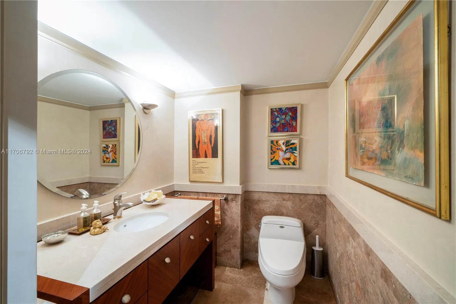 Sunny Isles Beach, Florida 33160, United States, 3 Bedrooms Bedrooms, ,4 BathroomsBathrooms,Residential,Pending,27523