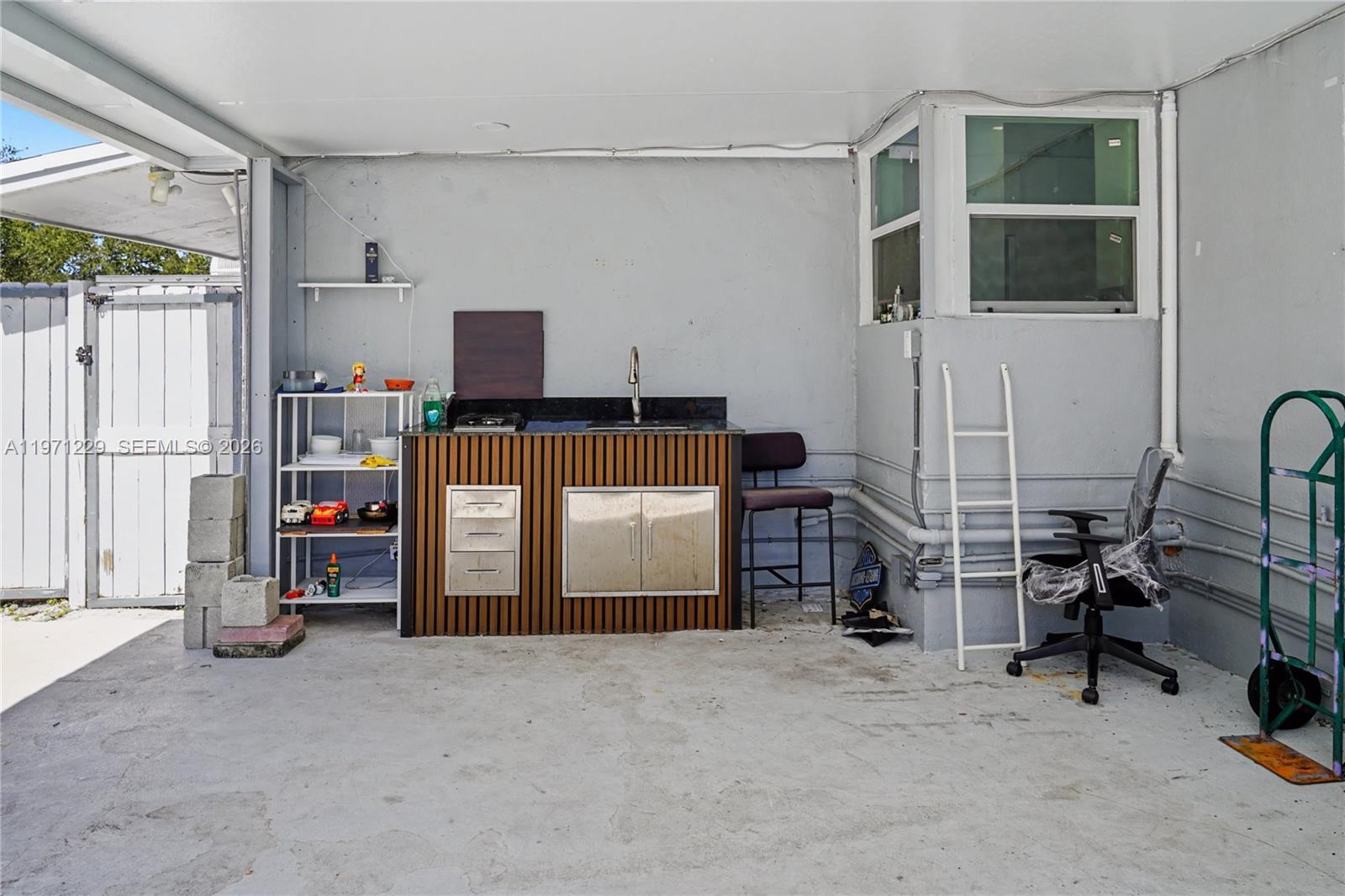 LAKE FOREST SEC 4 - Residential