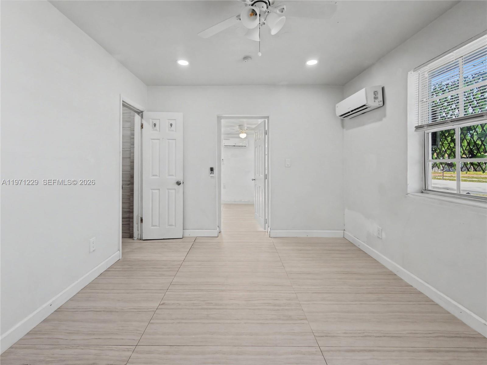 LAKE FOREST SEC 4 - Residential