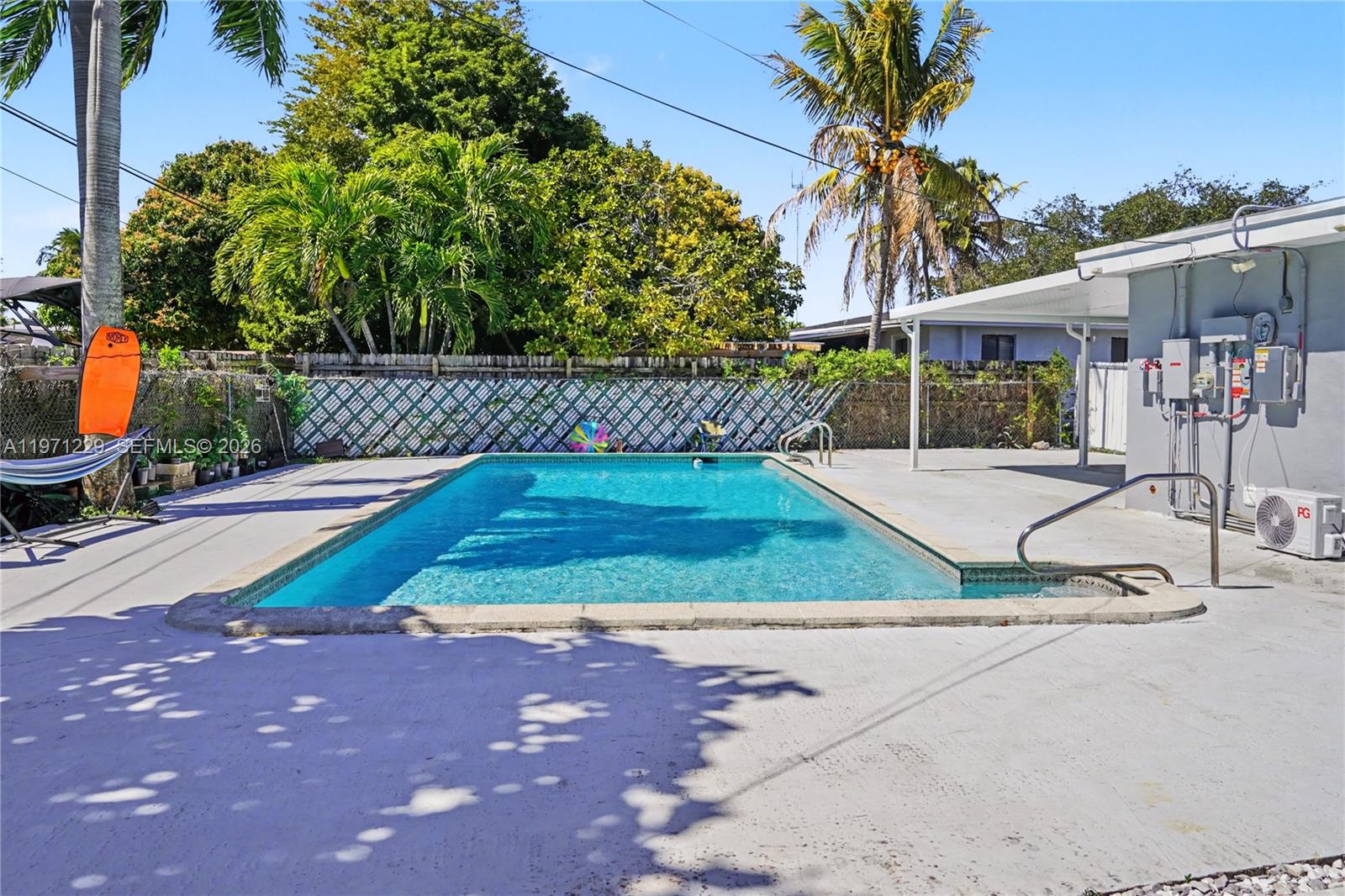 LAKE FOREST SEC 4 - Residential