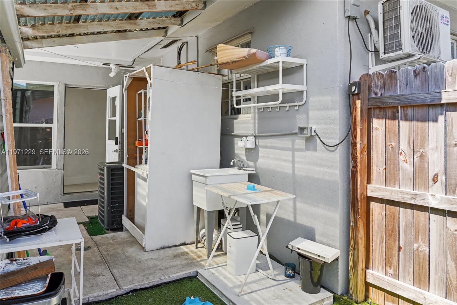 LAKE FOREST SEC 4 - Residential