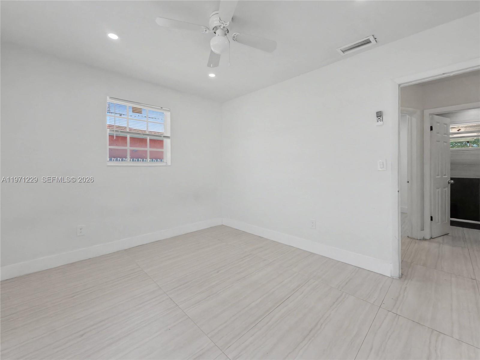 LAKE FOREST SEC 4 - Residential