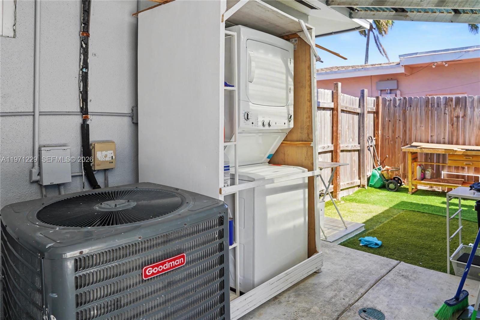 LAKE FOREST SEC 4 - Residential