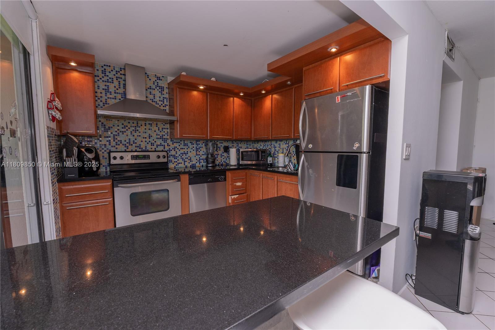 COCO WOOD CONDO - Residential