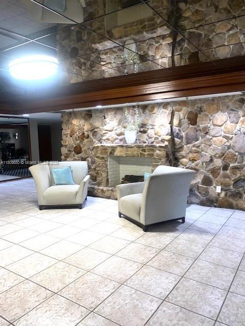 COCO WOOD CONDO - Residential