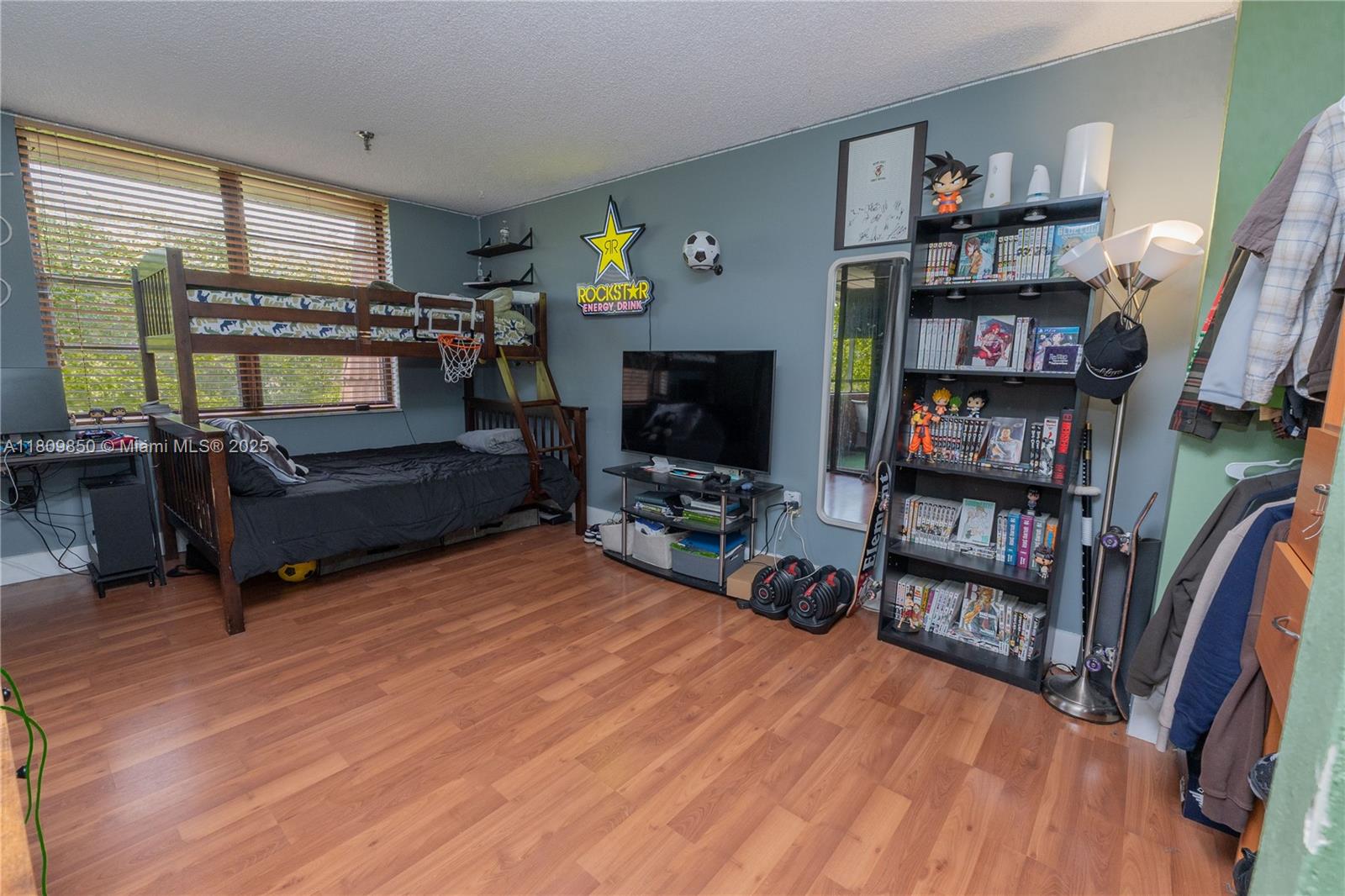 COCO WOOD CONDO - Residential