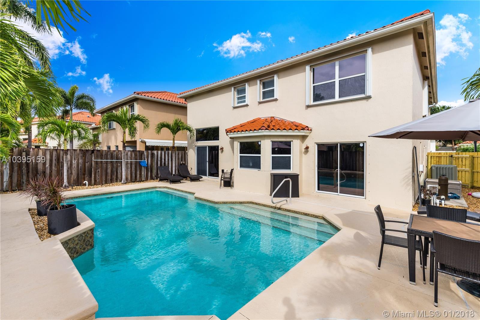 SPINNAKER BAY AT LAKE CHA - Residential