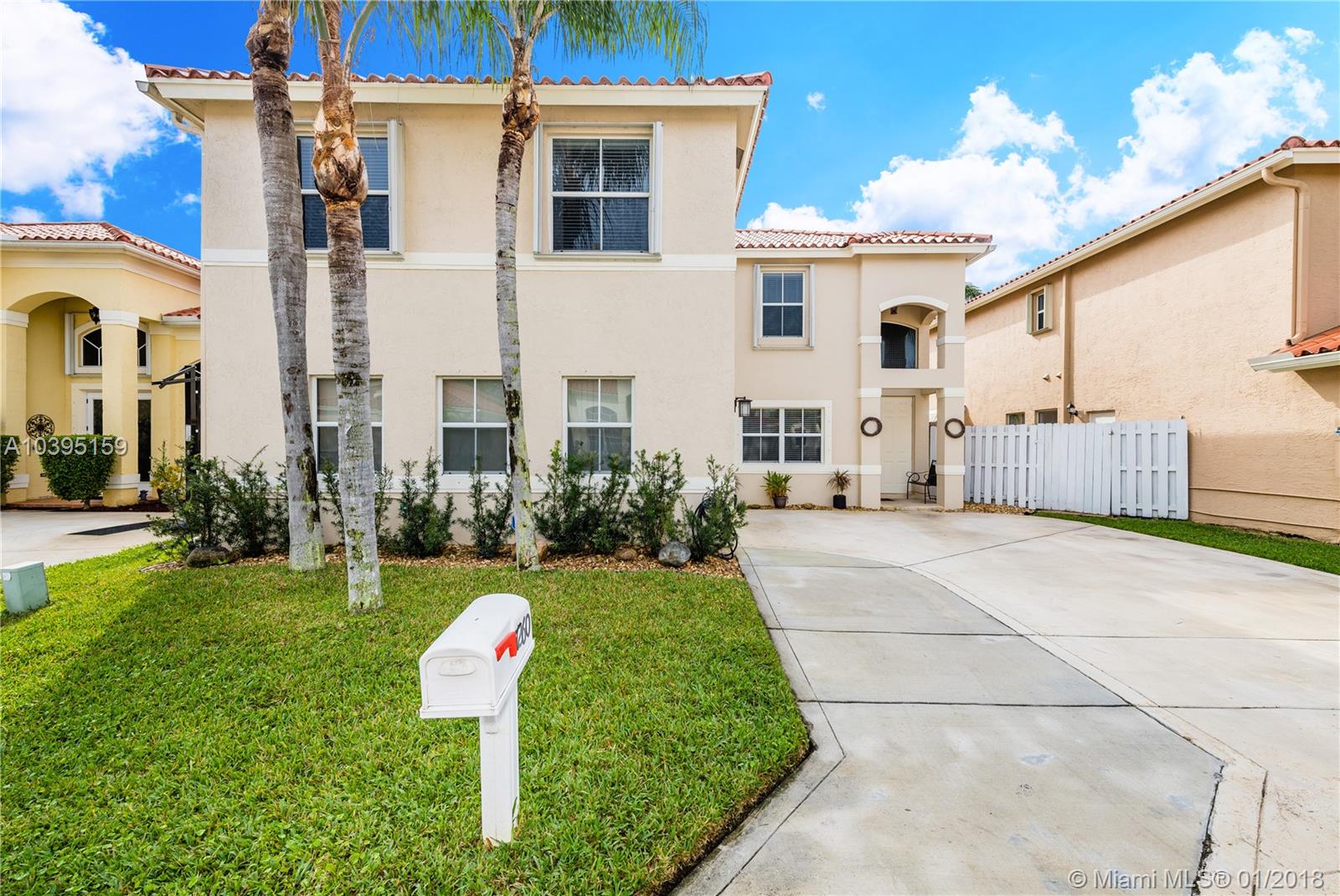 SPINNAKER BAY AT LAKE CHA - Residential