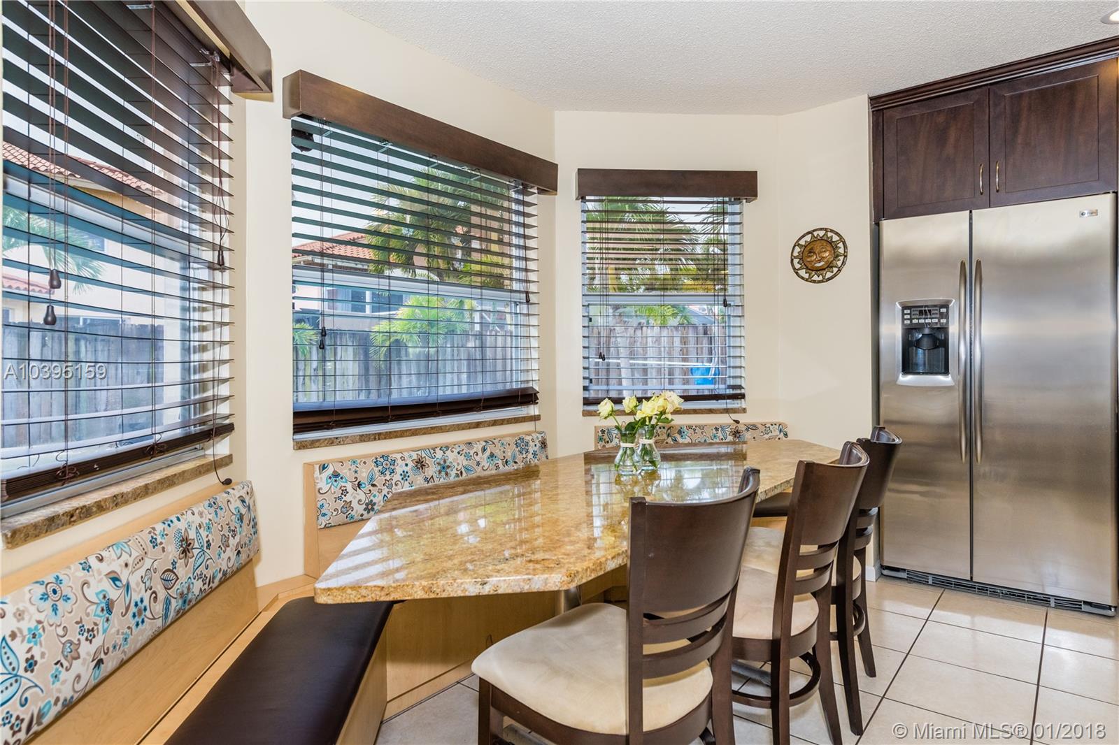 SPINNAKER BAY AT LAKE CHA - Residential