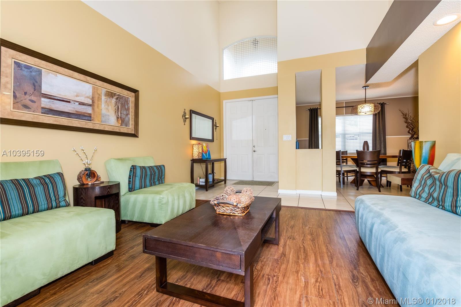 SPINNAKER BAY AT LAKE CHA - Residential