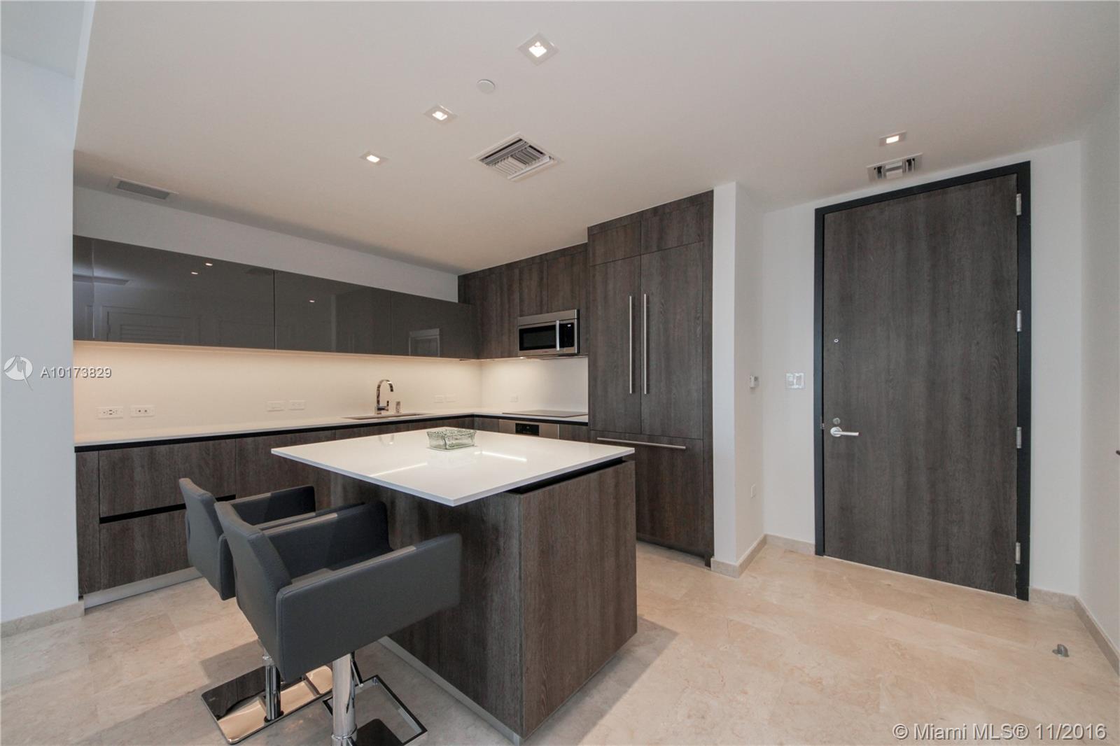 BRICKELL CITY CENTER - Residential Lease