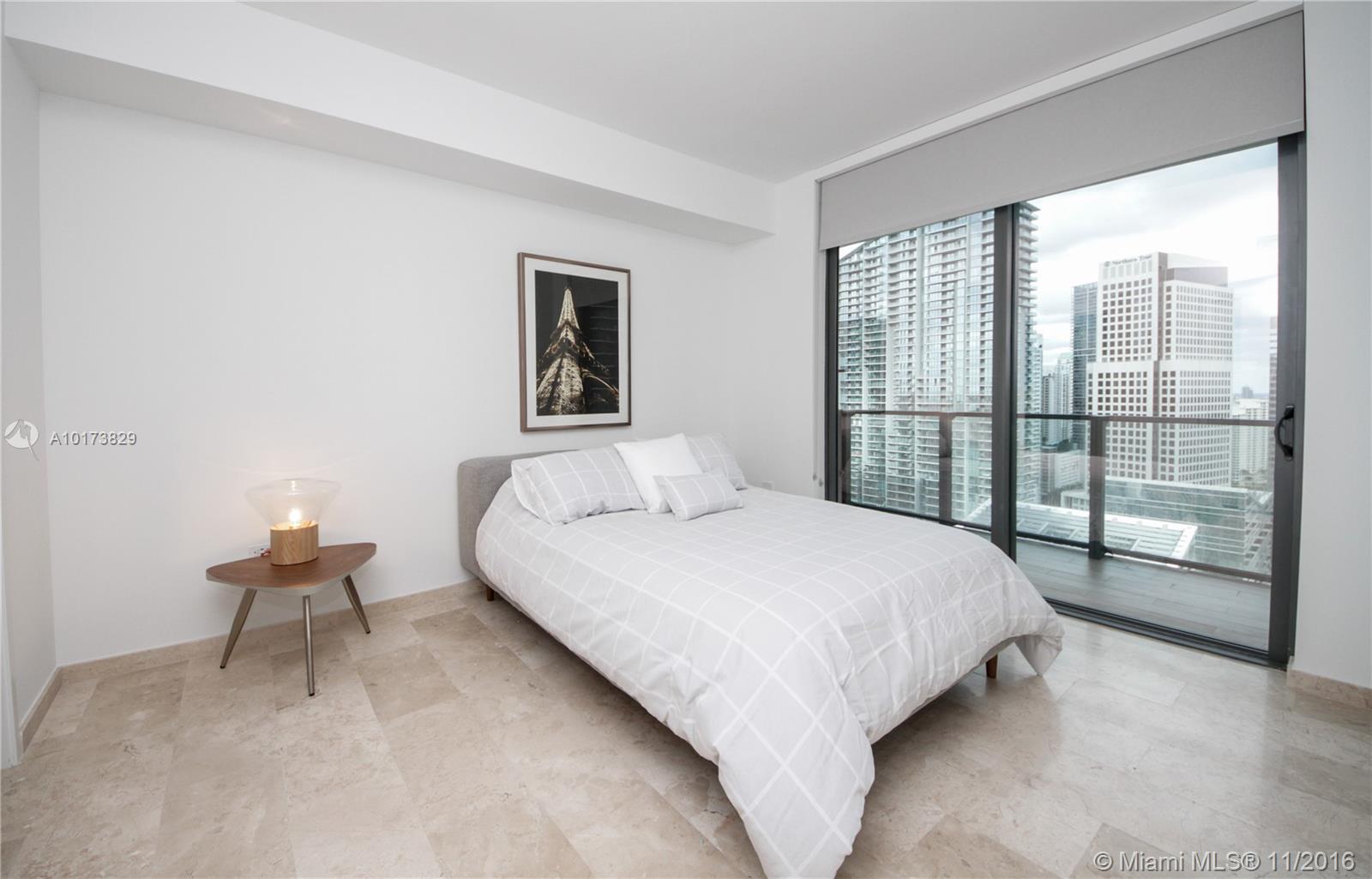 BRICKELL CITY CENTER - Residential Lease