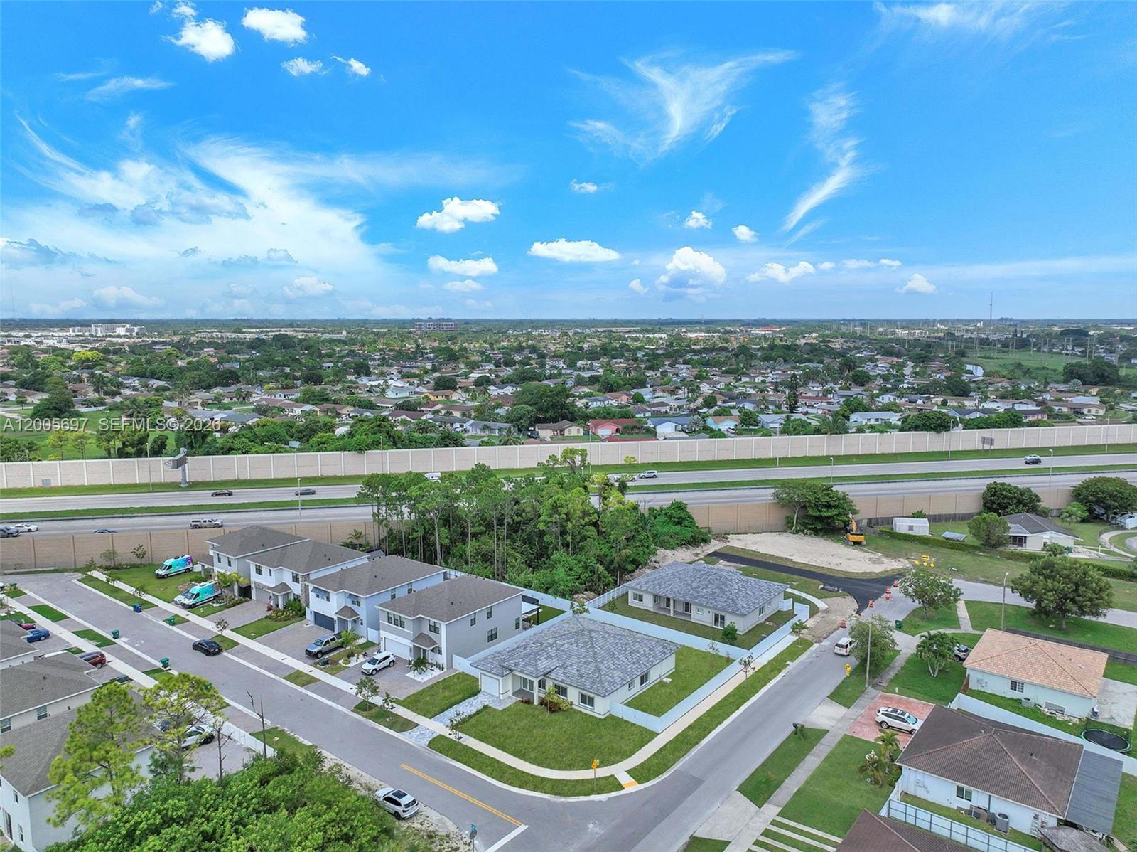 DIXIE HEIGHTS - Residential