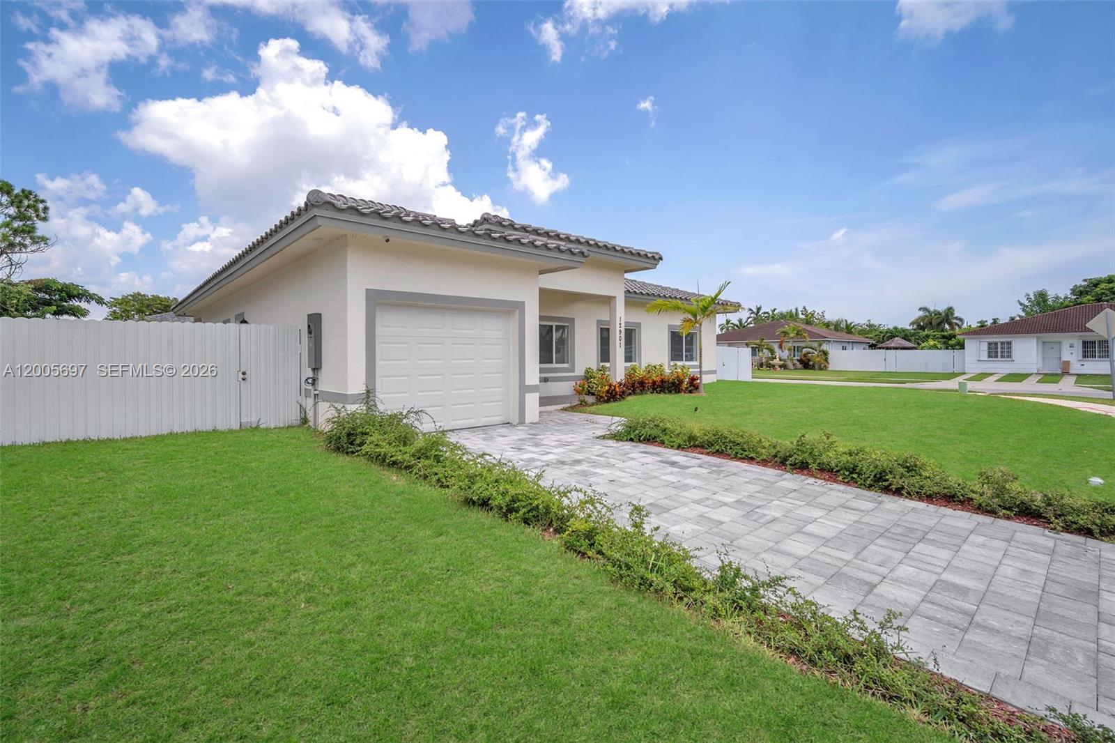 DIXIE HEIGHTS - Residential