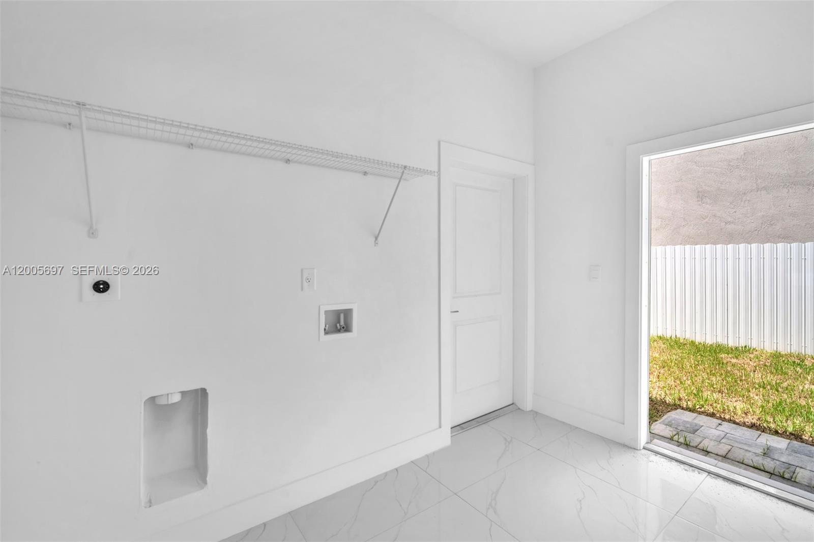 DIXIE HEIGHTS - Residential