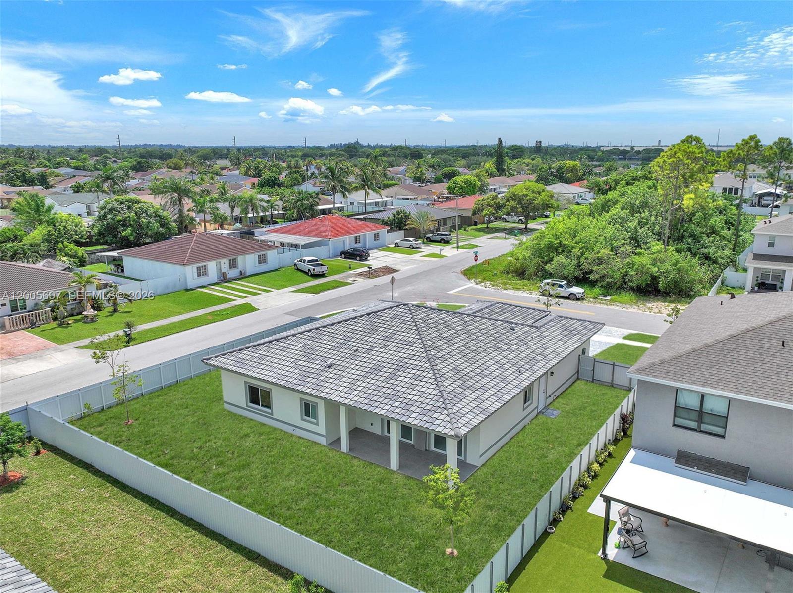 DIXIE HEIGHTS - Residential