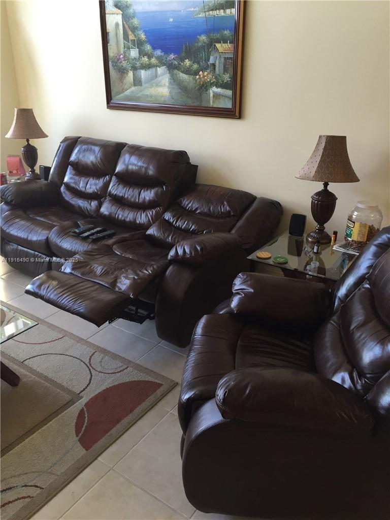 SHERIDAN EAST CONDO BLDG - Residential Lease