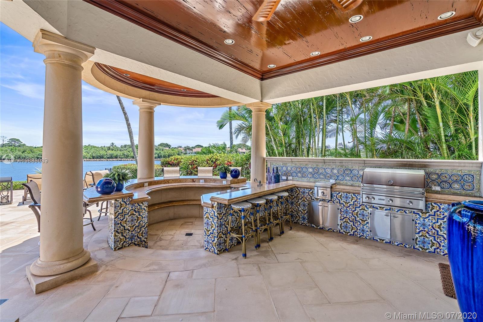 Admirals Cove - Residential