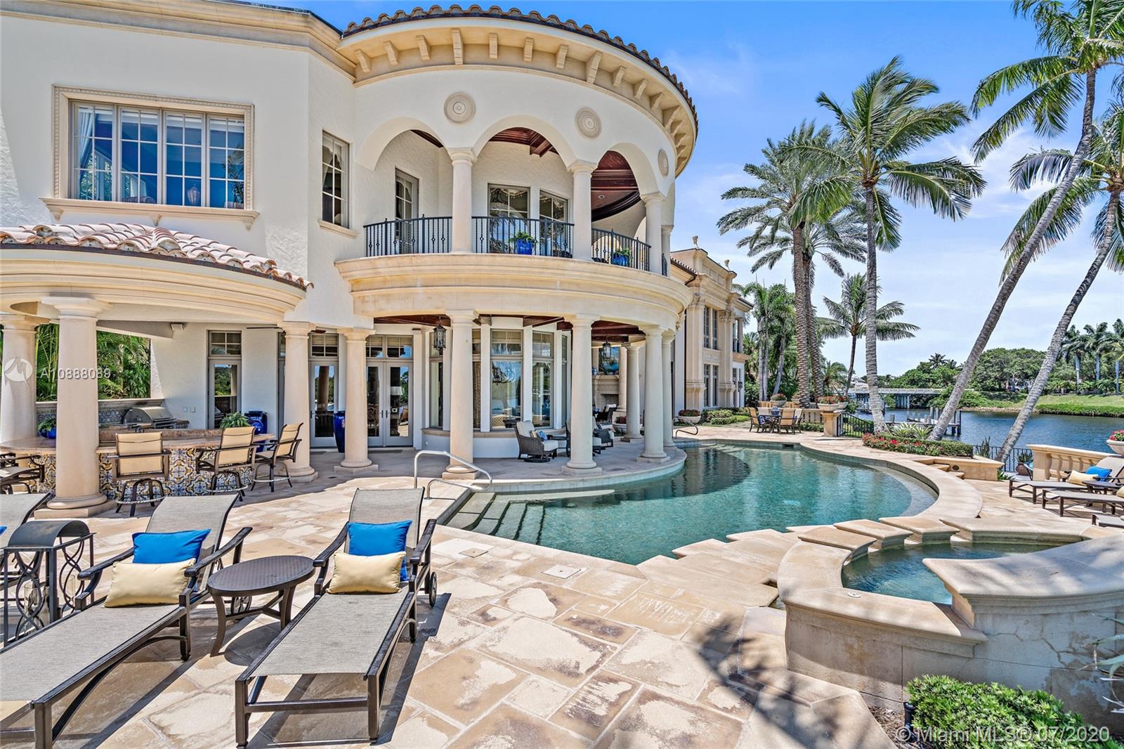 Admirals Cove - Residential