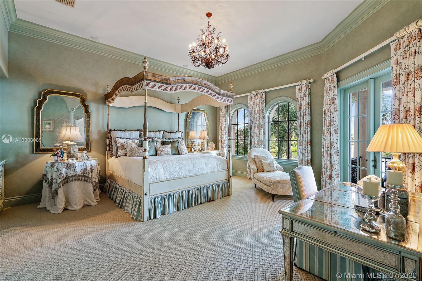 Admirals Cove - Residential