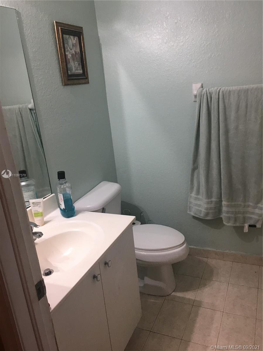 KENDALL GREENS CONDO - Residential