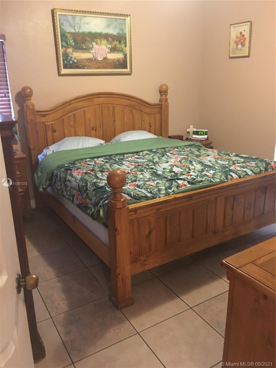 KENDALL GREENS CONDO - Residential