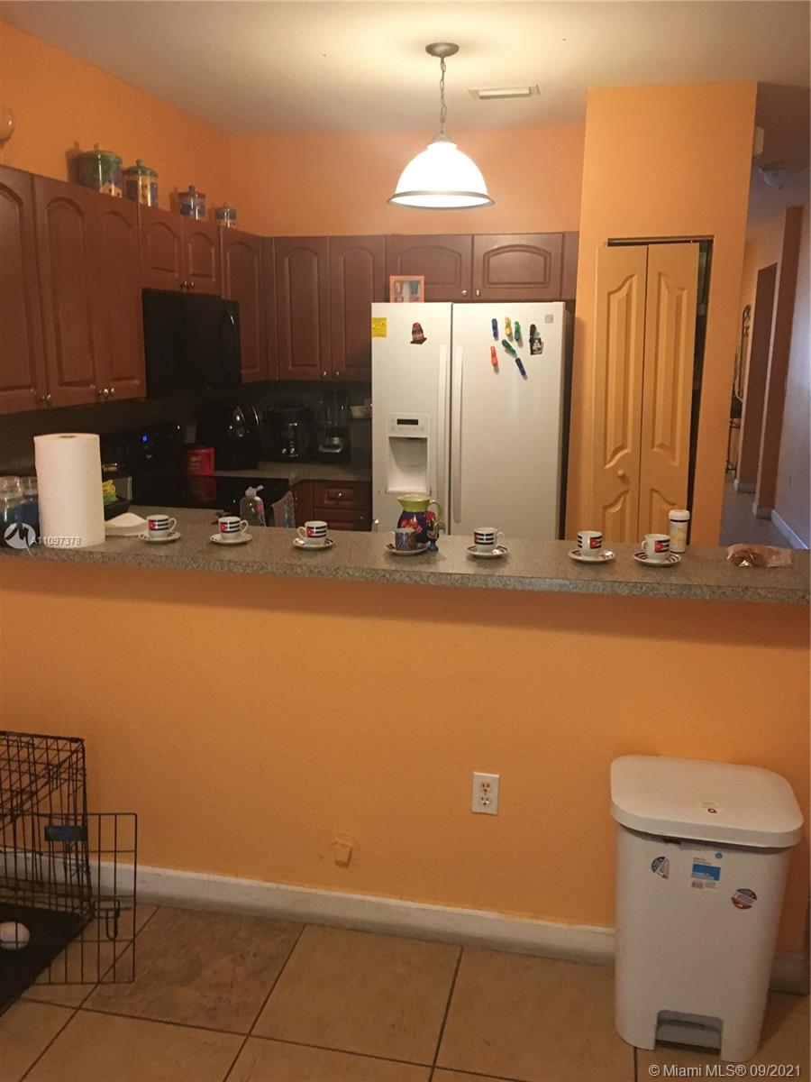 KENDALL GREENS CONDO - Residential