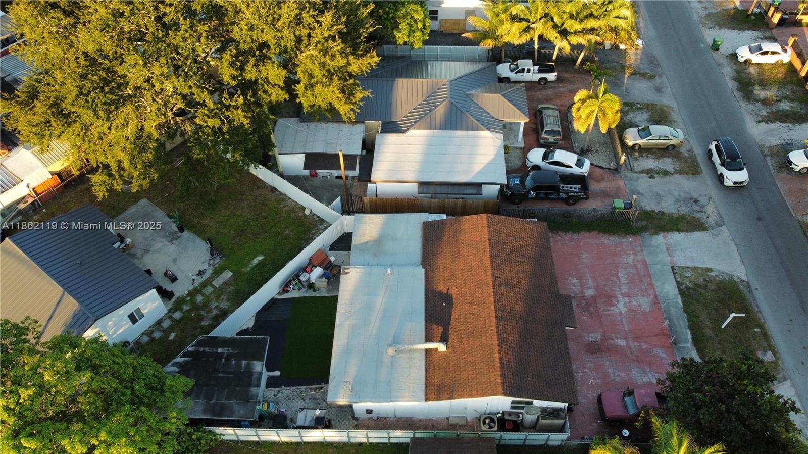 CURTISS PARK - Residential