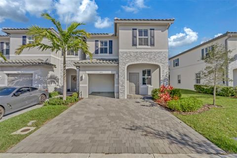 Photo of 11851 NW 46th St, Coral Springs, FL 33076 (MLS # A11902893)