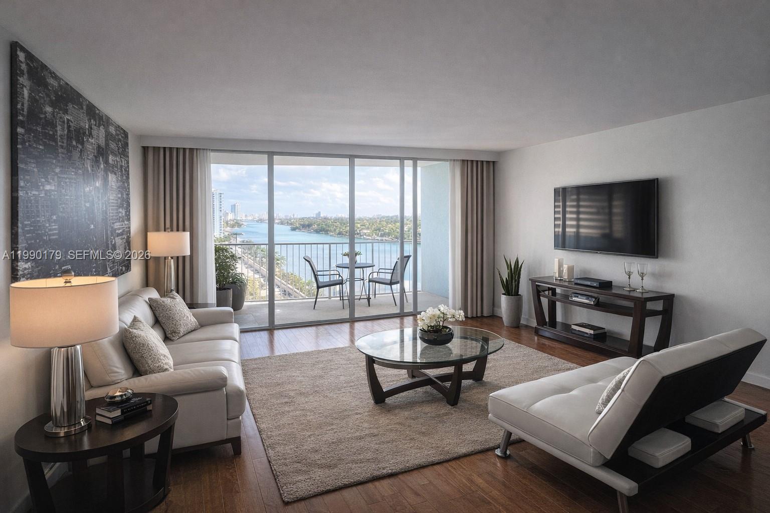 5838 CONDOMINIUM - Residential