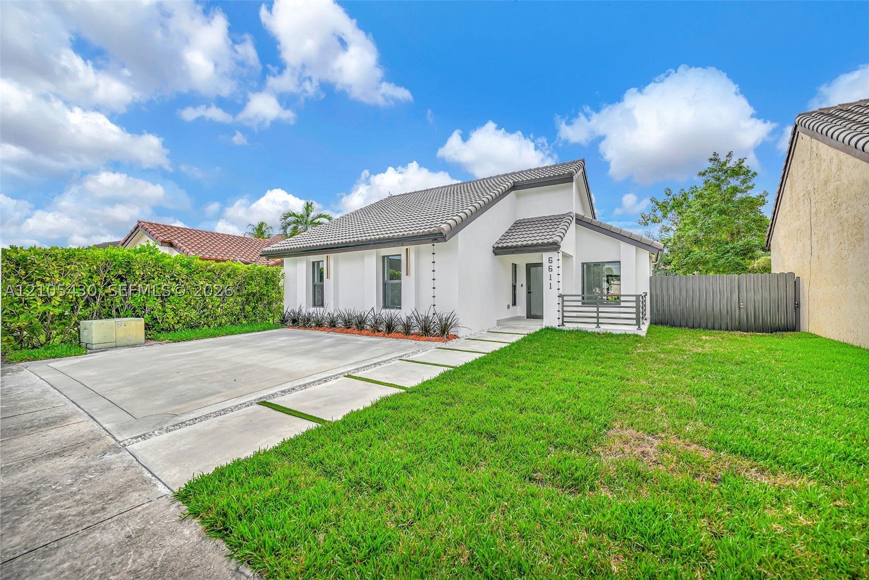 View photos, virtual tours, details... 6611 SW 127th Path
