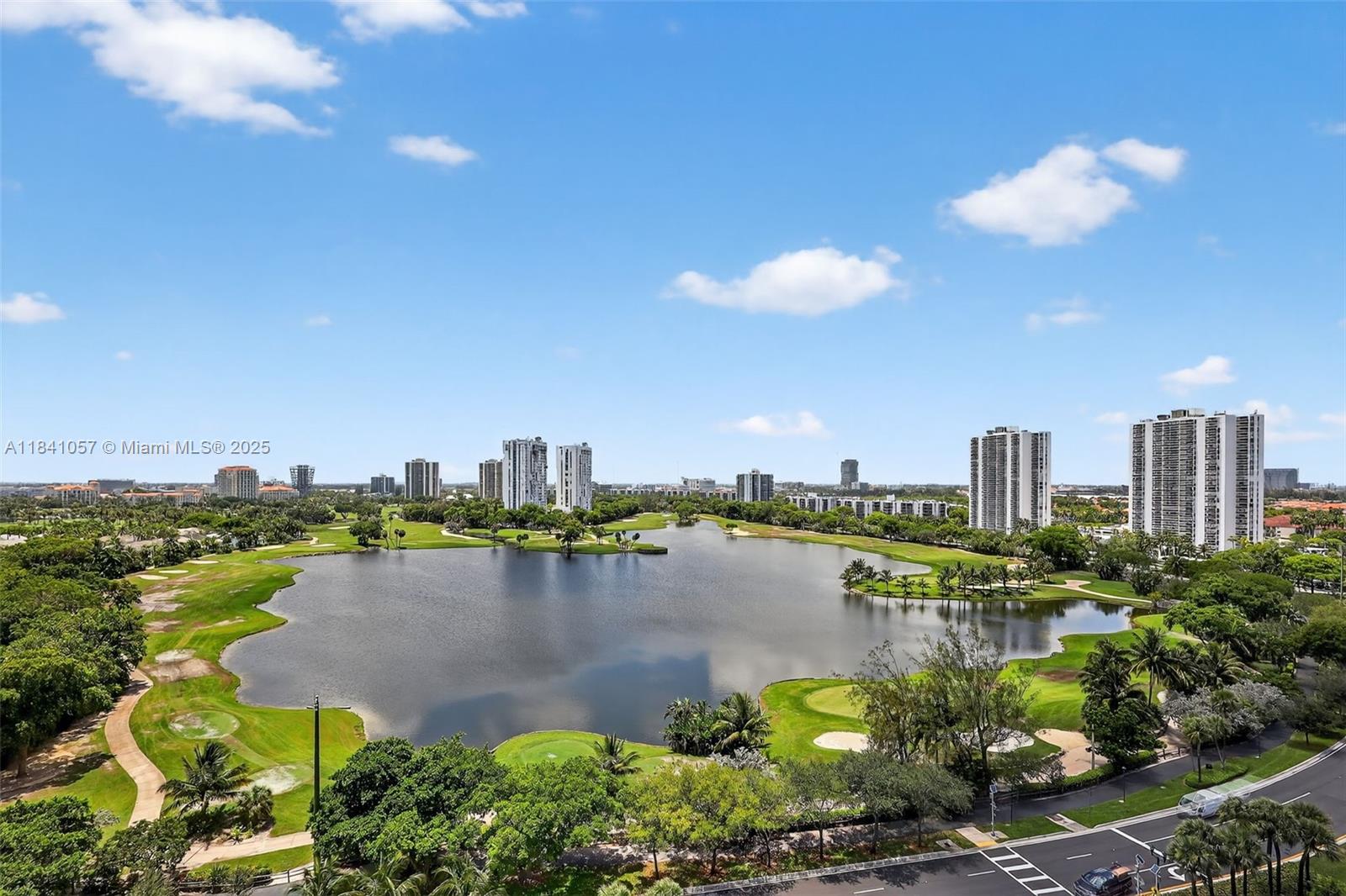 THE LANDMARK CONDO - Residential