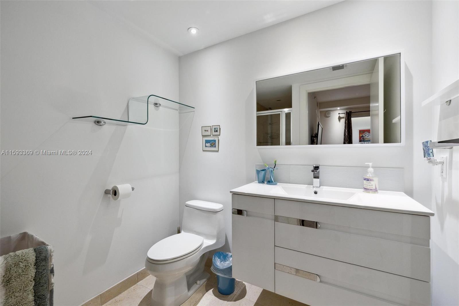 BEACH CLUB THREE CONDO - Residential Lease