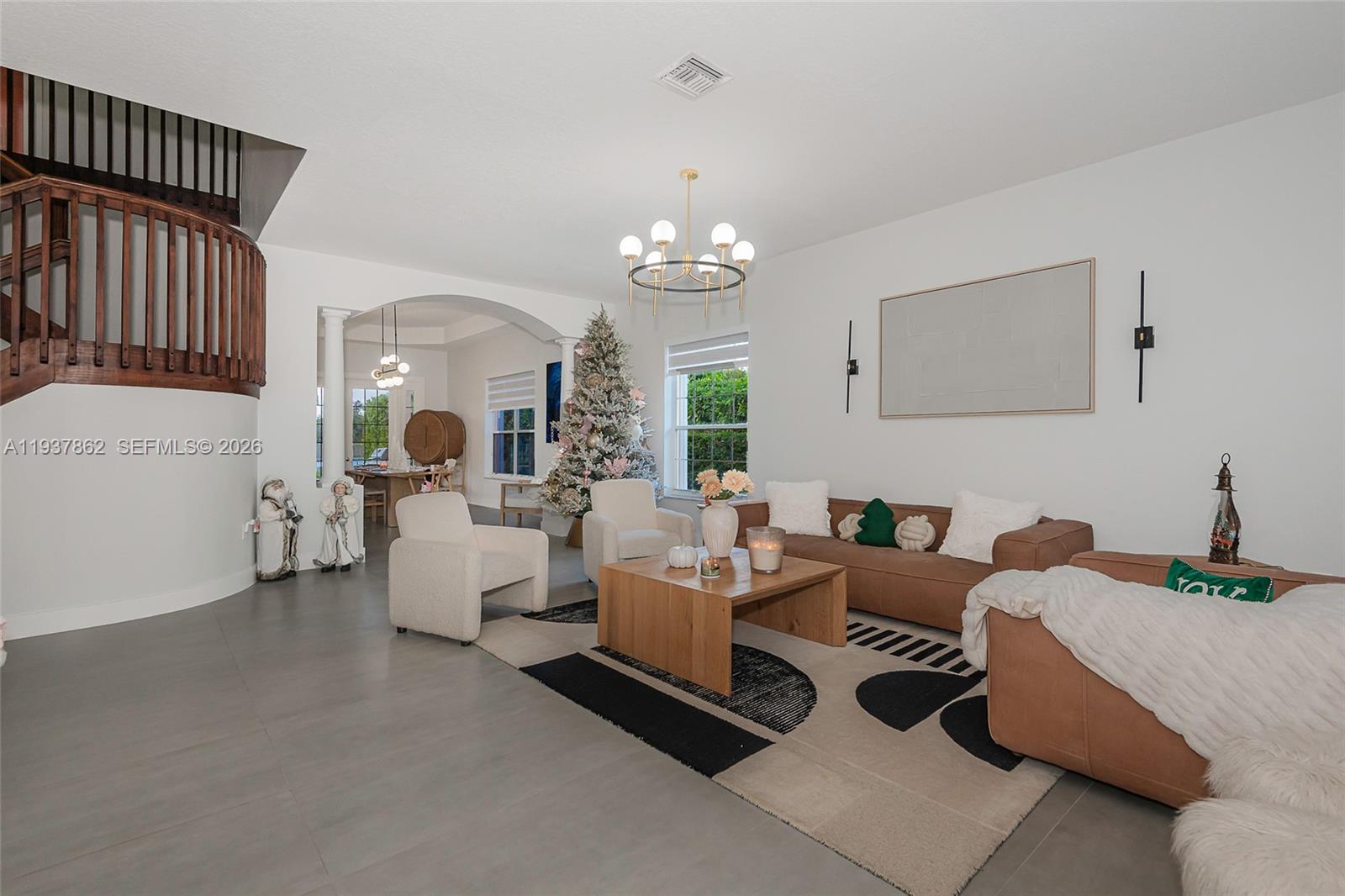 SUNSET LAKES PLAT TWO - Residential