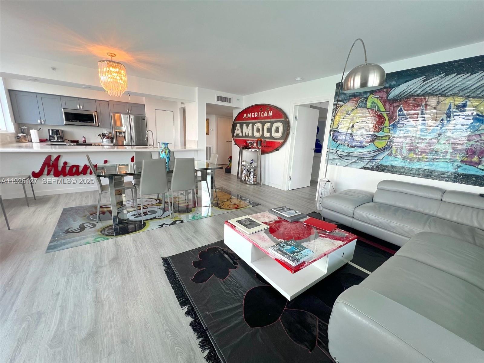 THE FLORIDIAN CONDO - Residential