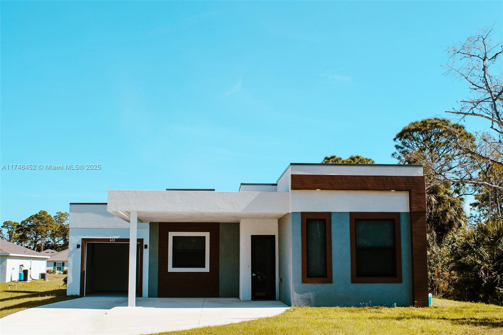 Property for Sale at 622 Windermere Dr, Lehigh Acres, Lee County, Florida - Bedrooms: 3 
Bathrooms: 2  - $339,999